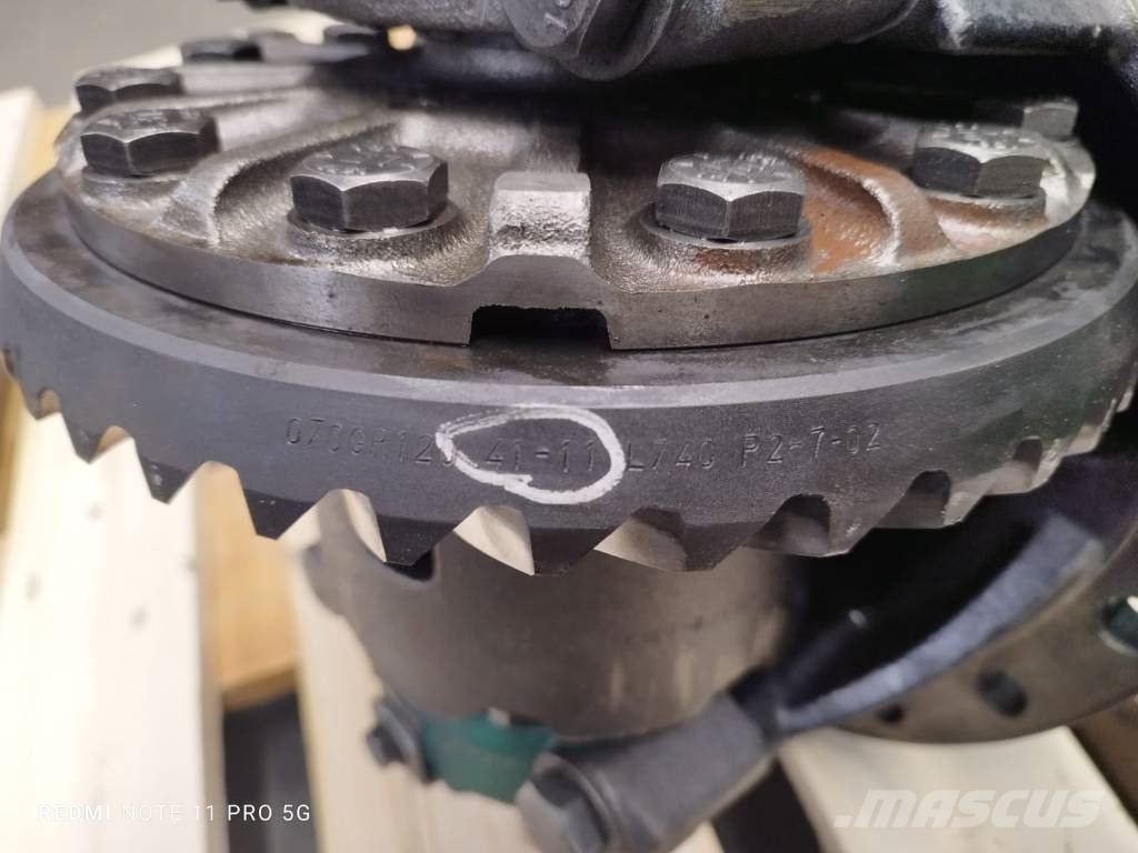  Differential 11X41 070CF167 Case MX 270 Magnum 轴