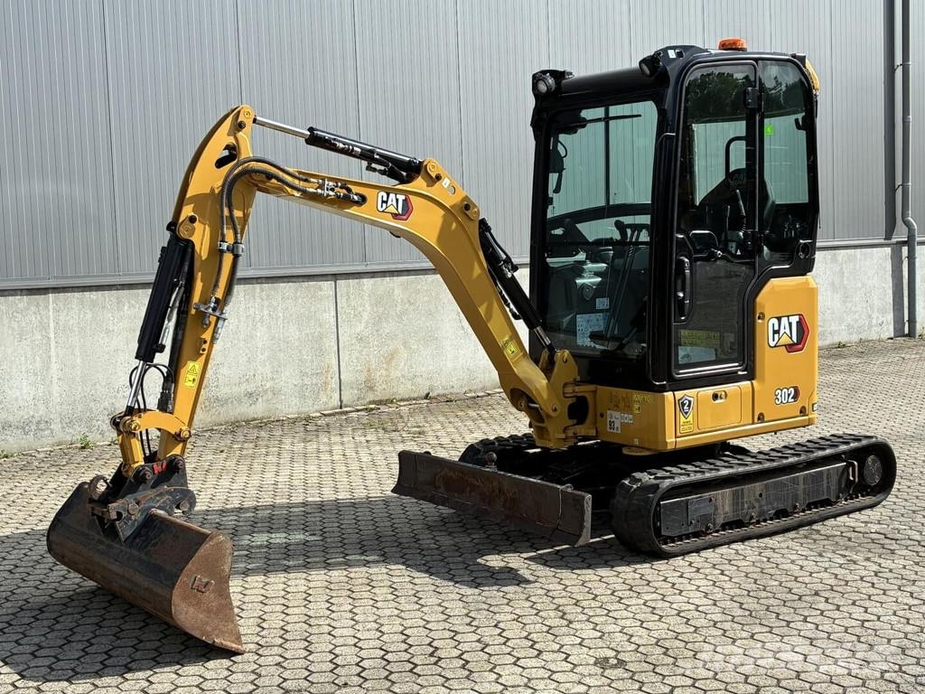 CAT 302-05CR Mini bageri < 7t