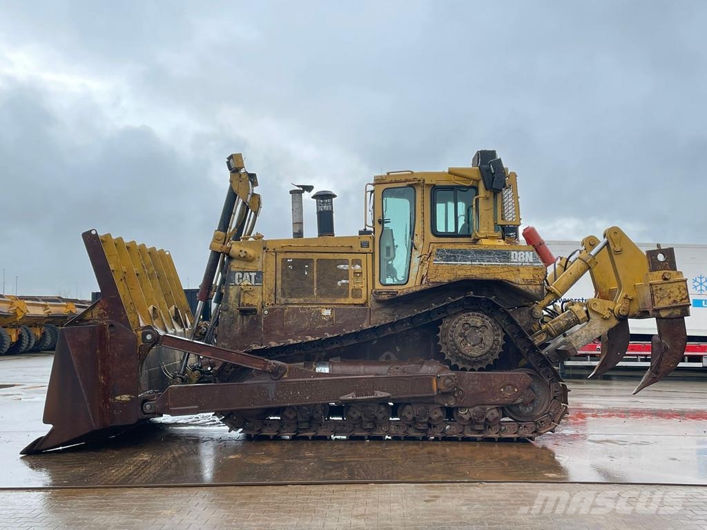 CAT D8N (D8R) Pásové dozéry