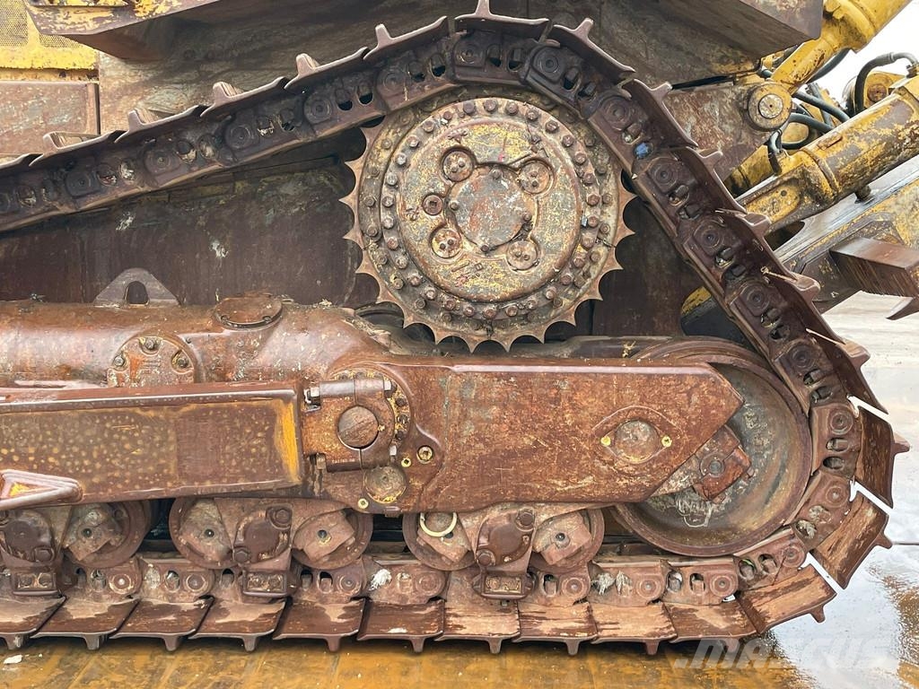 CAT D8N (D8R) Pásové dozéry