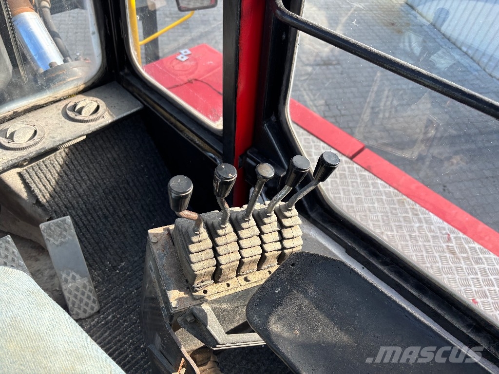 Kalmar DC 32-1200 Дизелови камиони