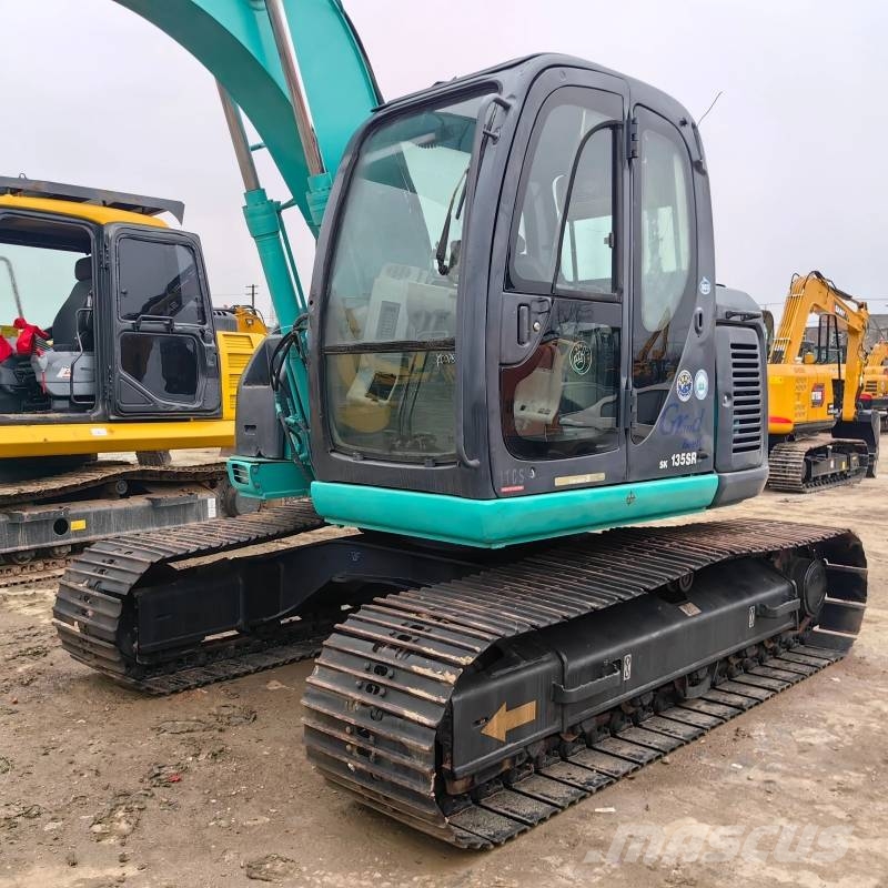 Kobelco SK 135 SR Kāpurķēžu ekskavatori