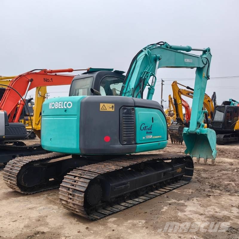 Kobelco SK 135 SR Kāpurķēžu ekskavatori