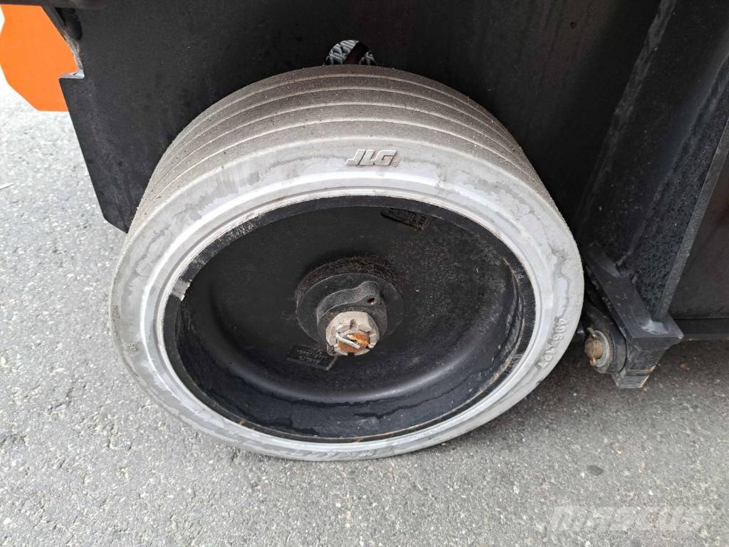 JLG R 4045 Ανυψωτήρες ψαλιδωτής άρθρωσης