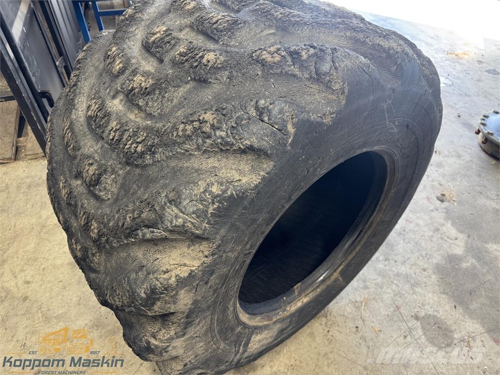 Nokian Fkf2 800/40x26,5 Used/Beg Tyres, wheels and rims