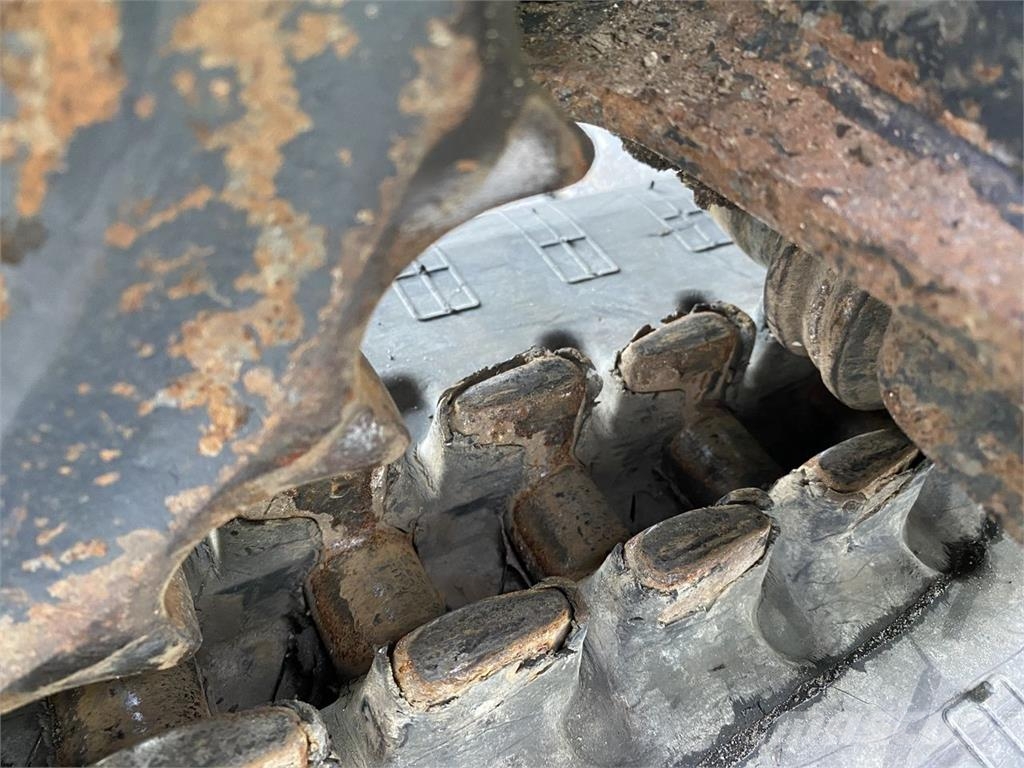 Hitachi ZX22U-2 Bageri točkaši