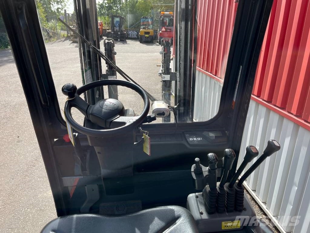 Toyota FBEST15 Electric forklifts