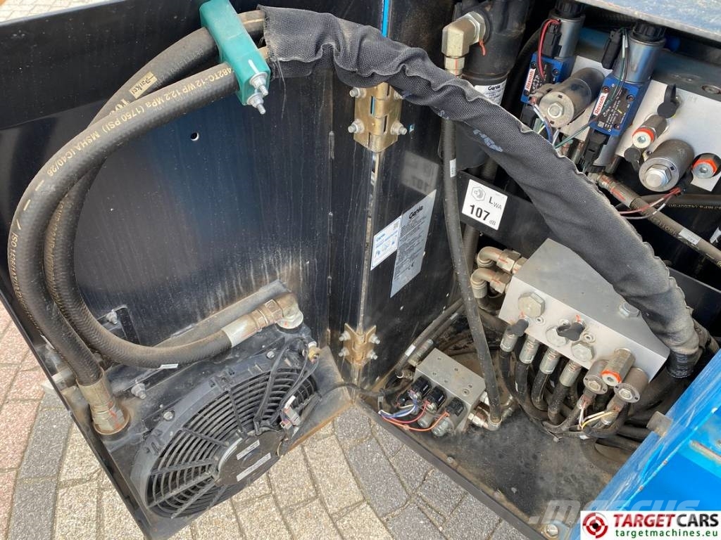 Genie GS-4390 RT LPG 4x4 Scissor Work Lift 1511cm Žirkliniai keltuvai
