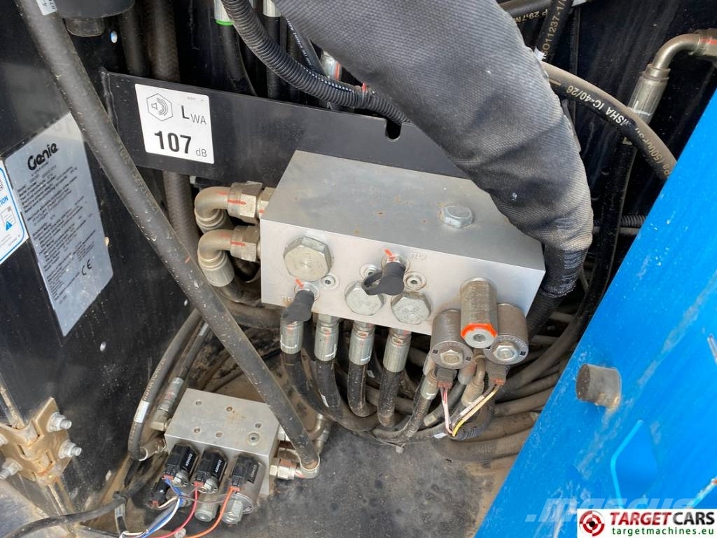 Genie GS-4390 RT LPG 4x4 Scissor Work Lift 1511cm Žirkliniai keltuvai