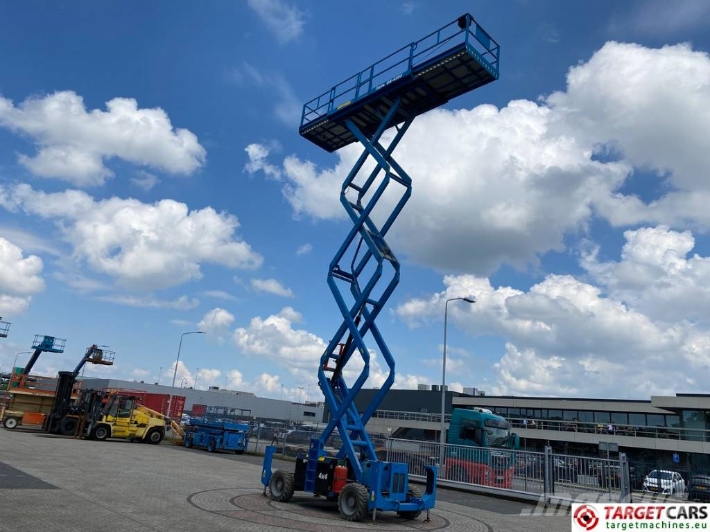 Genie GS-4390 RT LPG 4x4 Scissor Work Lift 1511cm Žirkliniai keltuvai