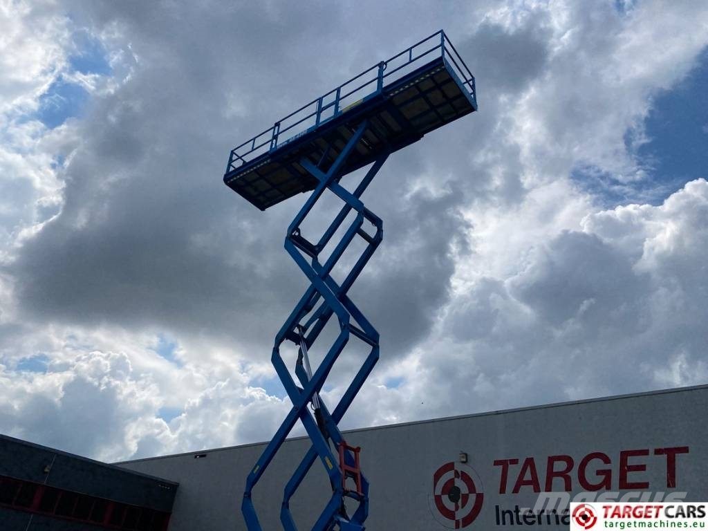 Genie GS-4390 RT LPG 4x4 Scissor Work Lift 1511cm Žirkliniai keltuvai