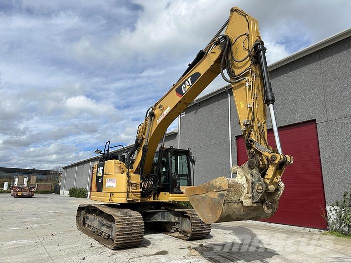 CAT 335FL Excavatoare pe șenile