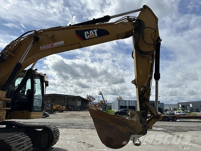 CAT 335FL Excavatoare pe șenile