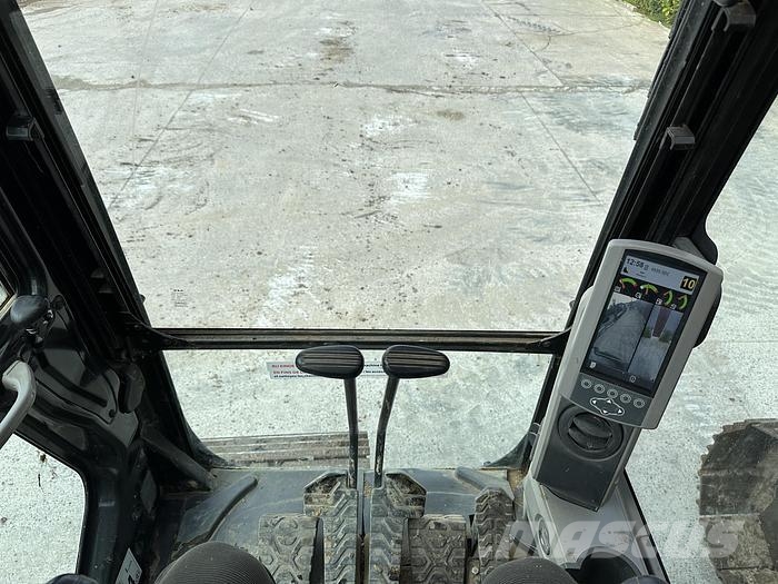CAT 335FL Excavatoare pe șenile