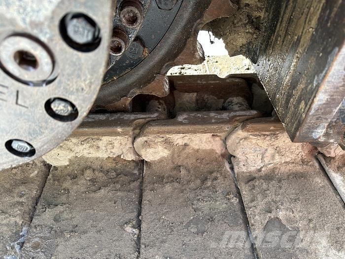 CAT 335FL Excavatoare pe șenile