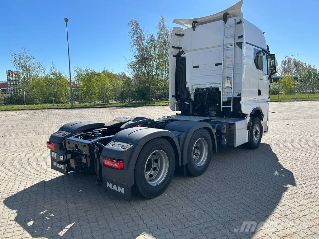 MAN TGX 28.520 6*2I BL SA Tractor Units