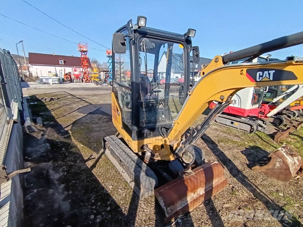 CAT 301.7D Mini excavators < 7t (Mini diggers)