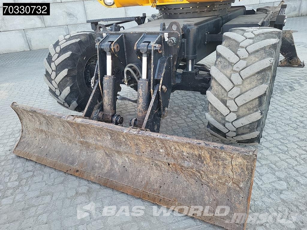 JCB JS145 W Wielgraafmachines