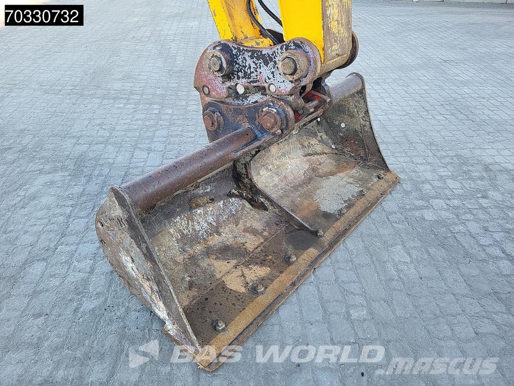 JCB JS145 W Wielgraafmachines