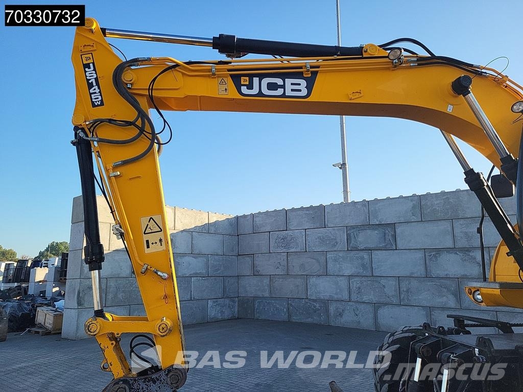 JCB JS145 W Wielgraafmachines