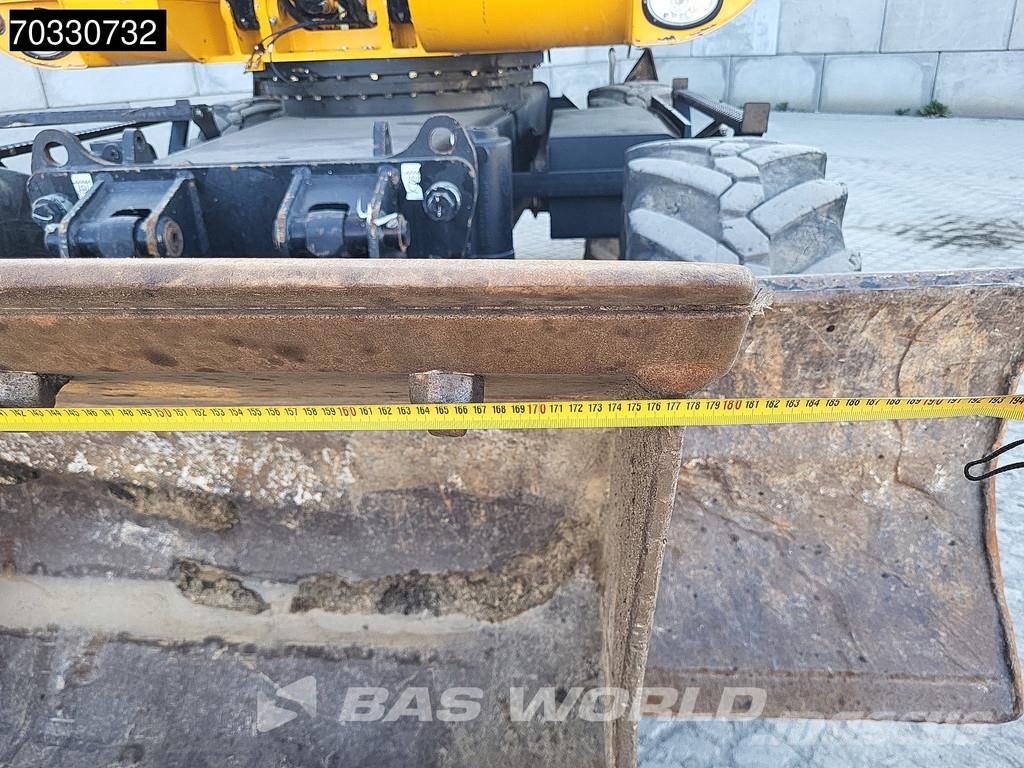 JCB JS145 W Wielgraafmachines
