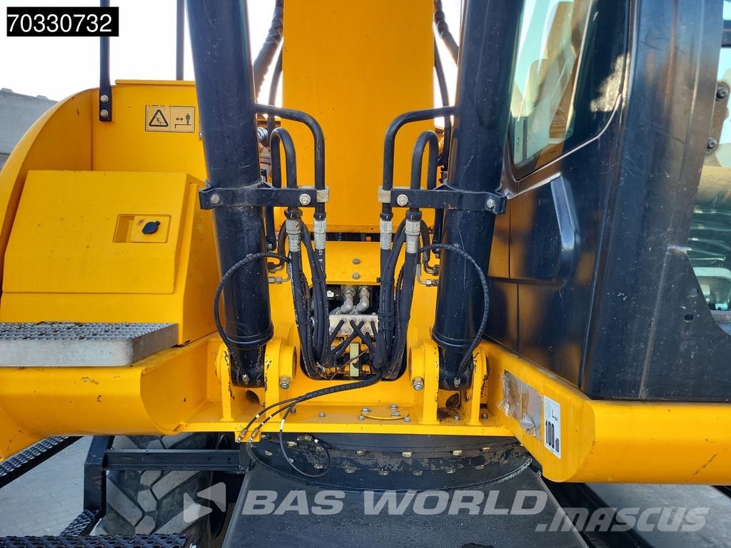 JCB JS145 W Wielgraafmachines