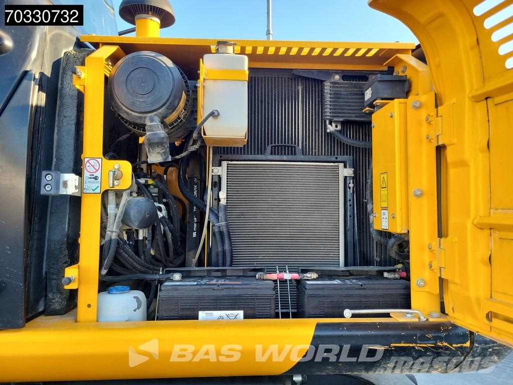 JCB JS145 W Excavadoras de ruedas