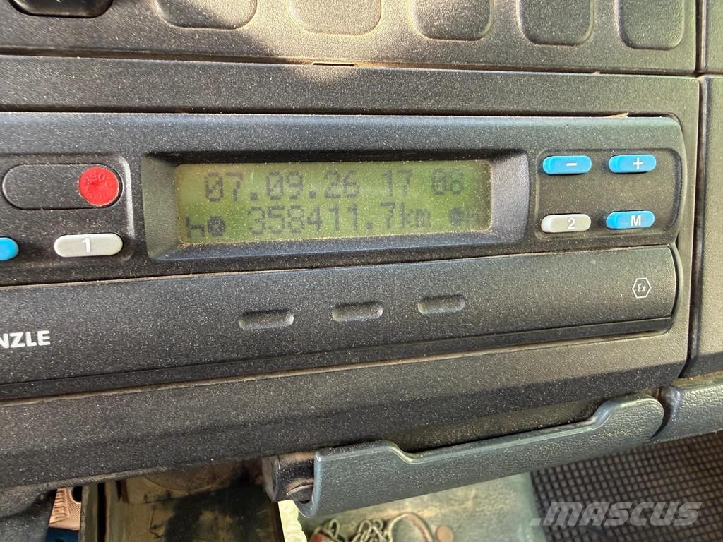 Mercedes-Benz Atego 2533 Kipper + Kran Bonfiglioli 6x2 Rabljeni žerjavi za vsak teren