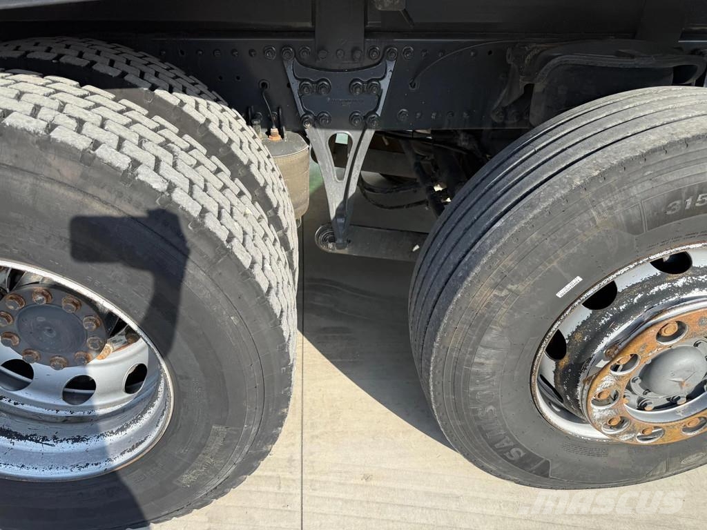Mercedes-Benz Atego 2533 Kipper + Kran Bonfiglioli 6x2 Rabljeni žerjavi za vsak teren