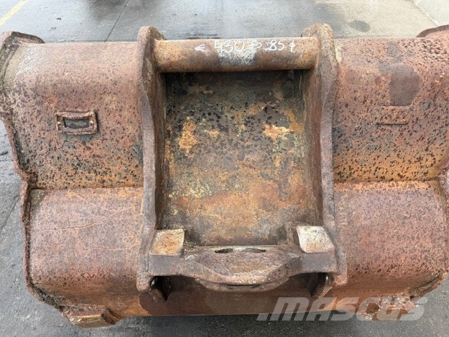 Arden Equipment USED BUCKET 1400 MM VOLVO CAT KOMATSU جرافات عكسية