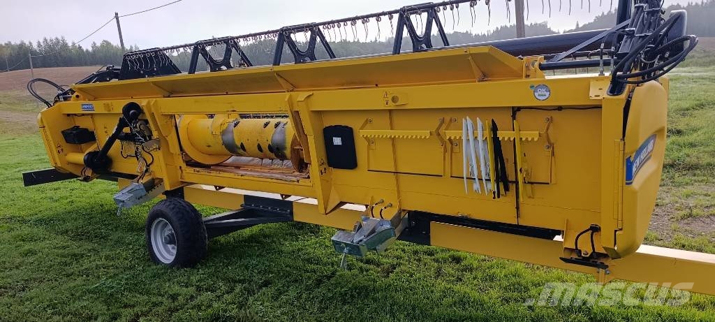 New Holland CH 7.70 Moissonneuse batteuse