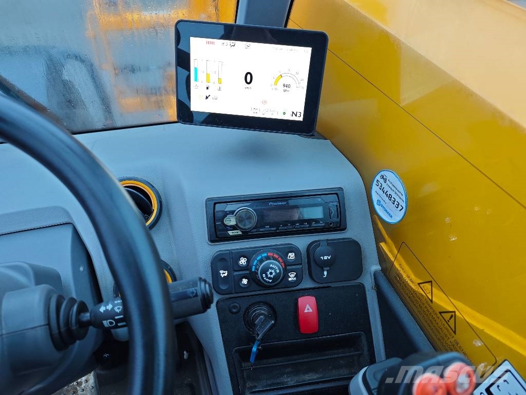 JCB 542-70 Agri Super Kmetijski teleskopski nakladalci