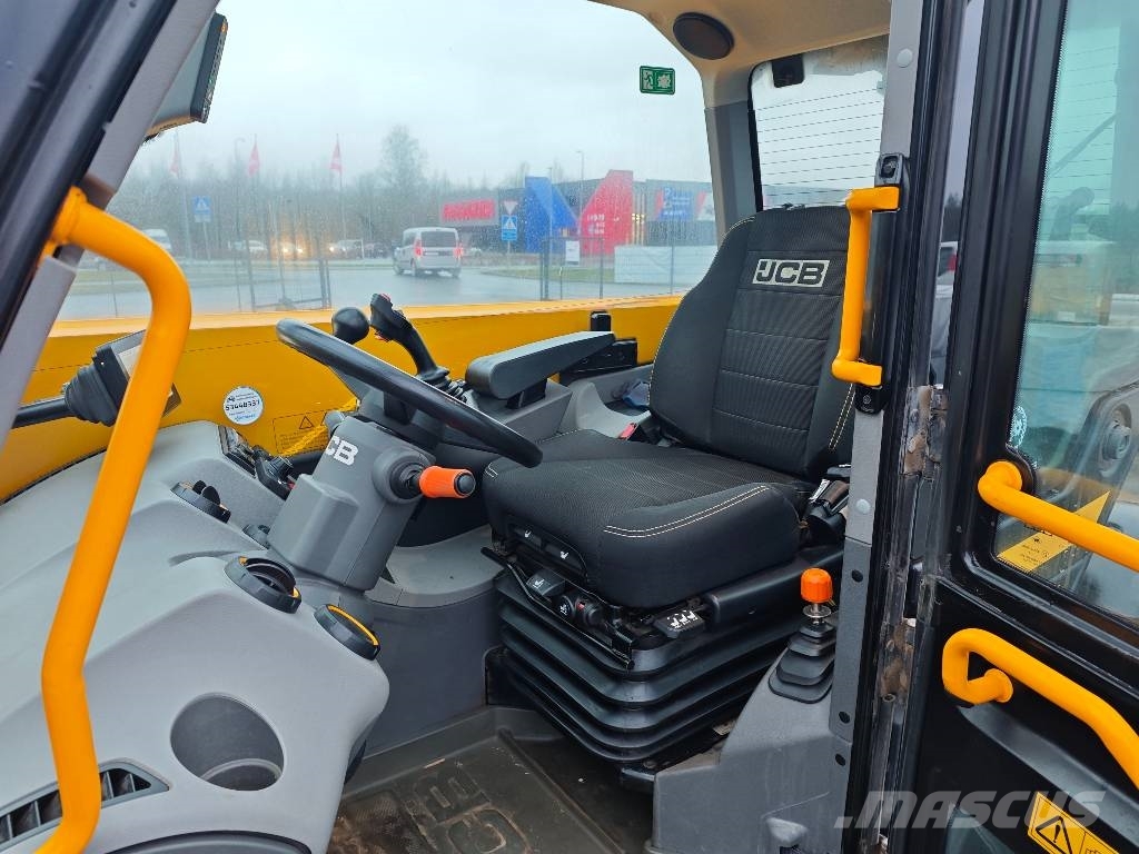 JCB 542-70 Agri Super Kmetijski teleskopski nakladalci