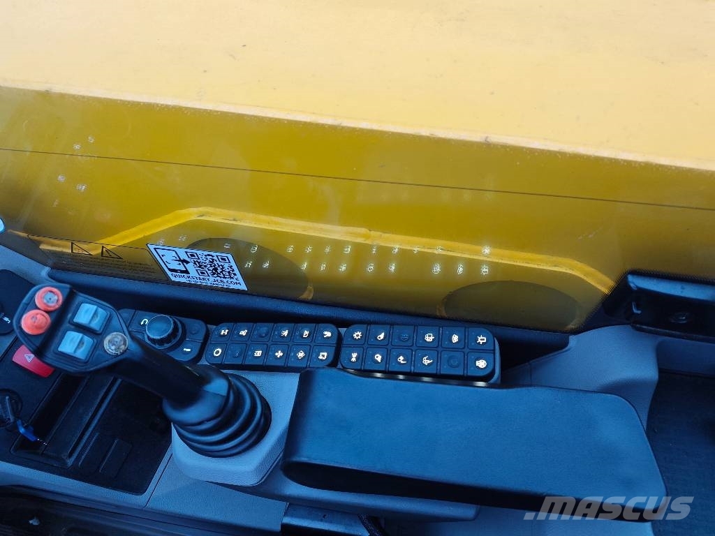JCB 542-70 Agri Super Kmetijski teleskopski nakladalci