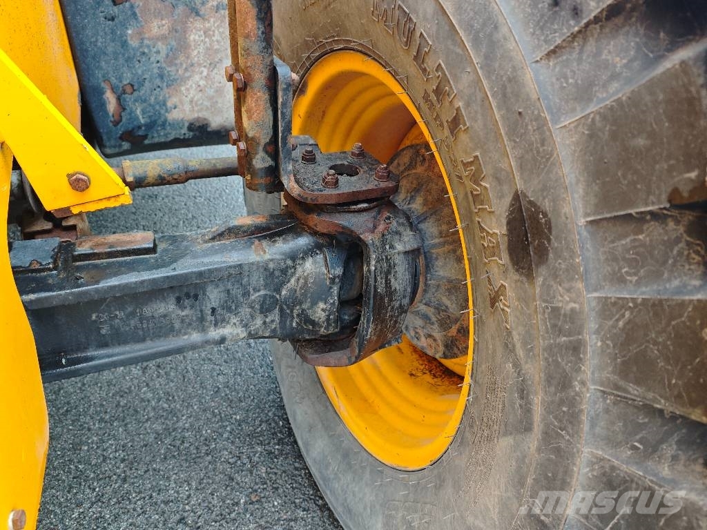 JCB 542-70 Agri Super Kmetijski teleskopski nakladalci