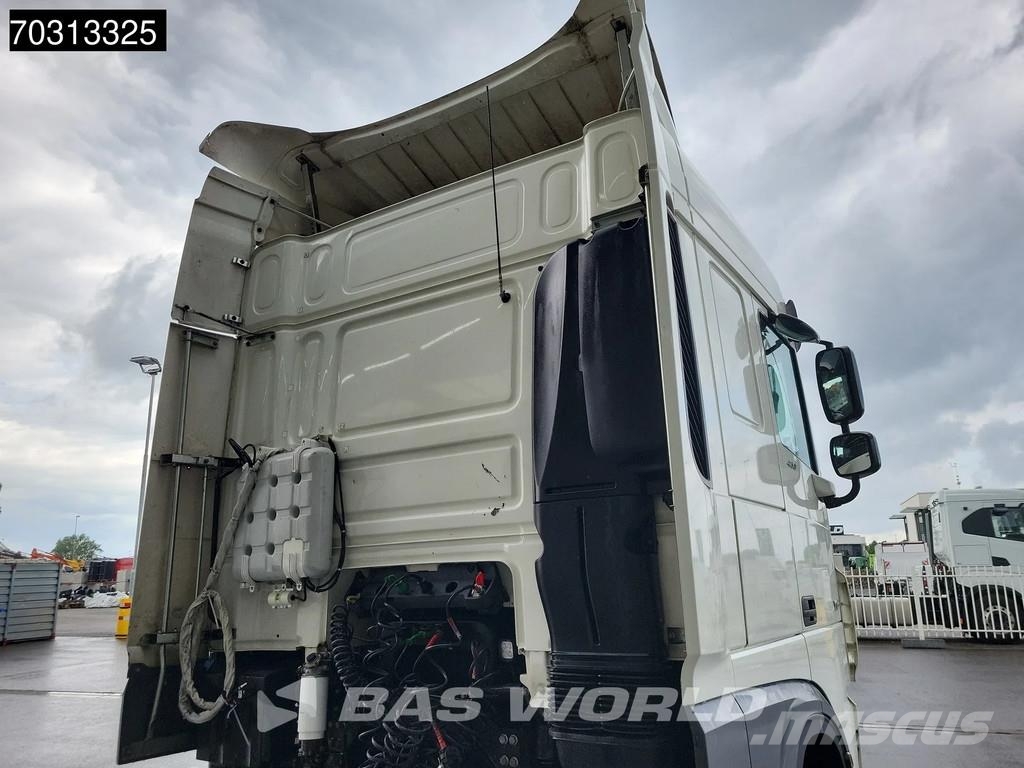 DAF XF 480 4X2 2x Tanks Mega Standklima Tegljači