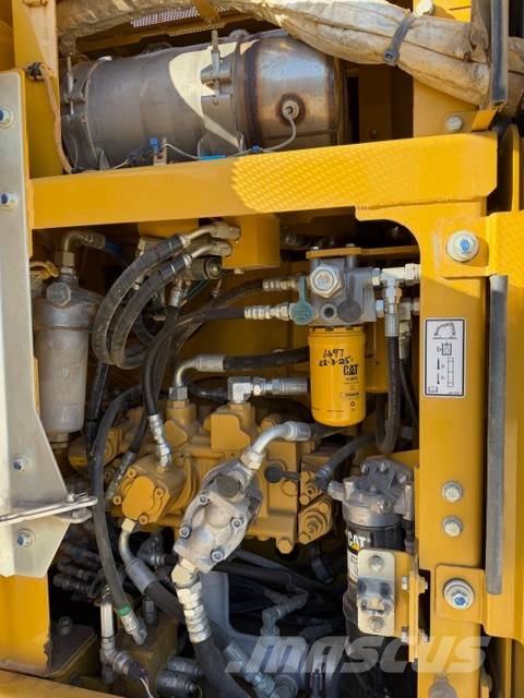 CAT 313 F L Crawler excavators