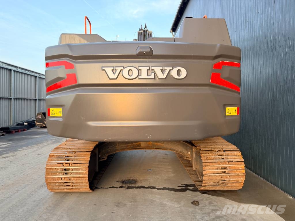 Volvo EC250E L Crawler excavators