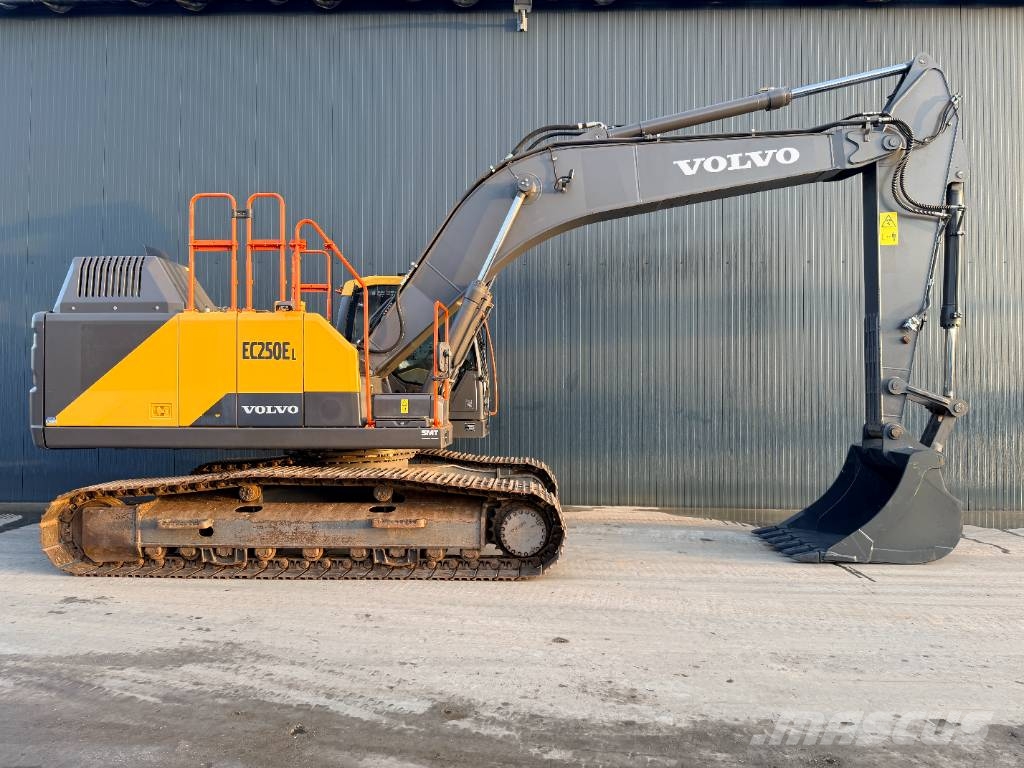 Volvo EC250E L Crawler excavators