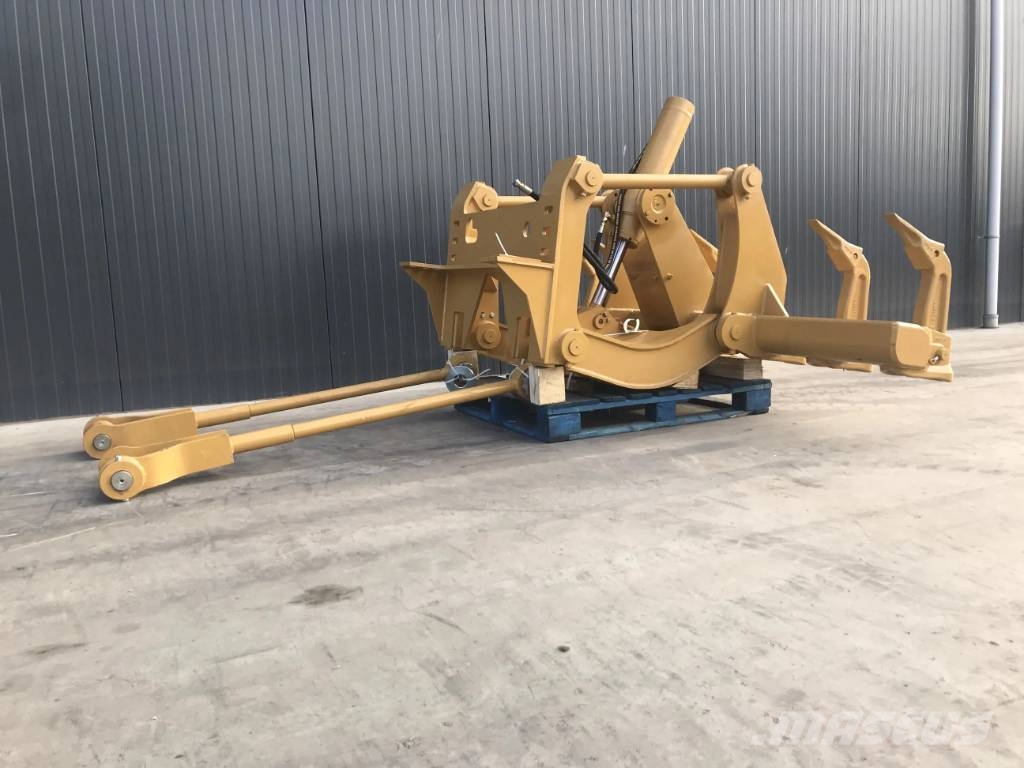 CAT 14M Escarificadores