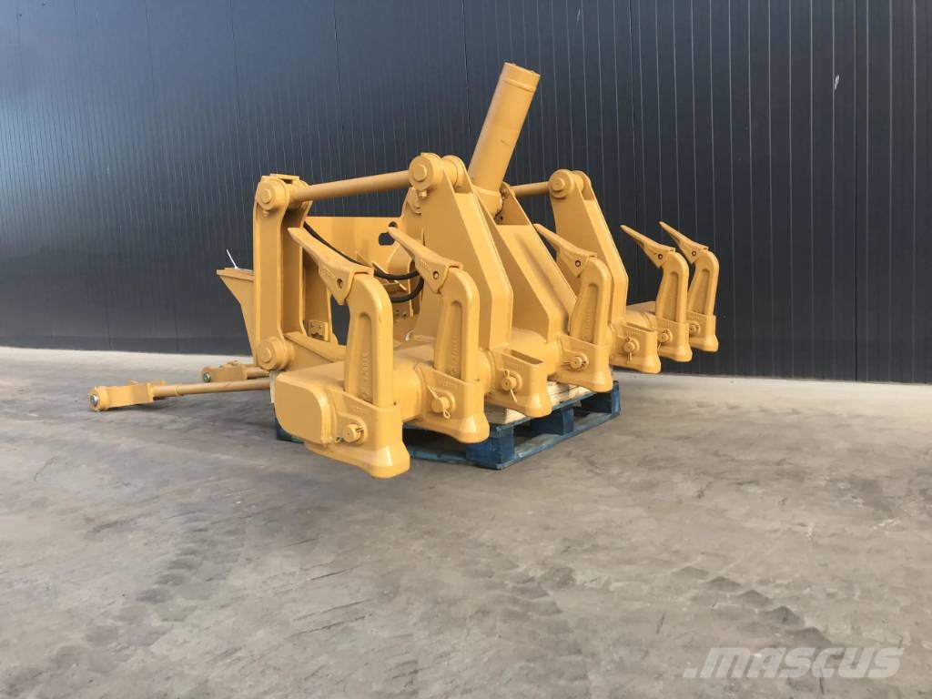 CAT 14M Escarificadores