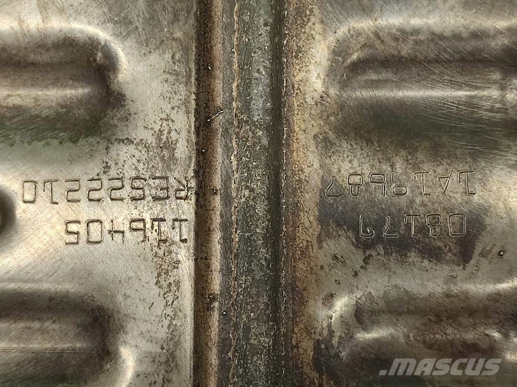 John Deere Heat exchanger RE522210 John Deere 6090 Radiatoriai