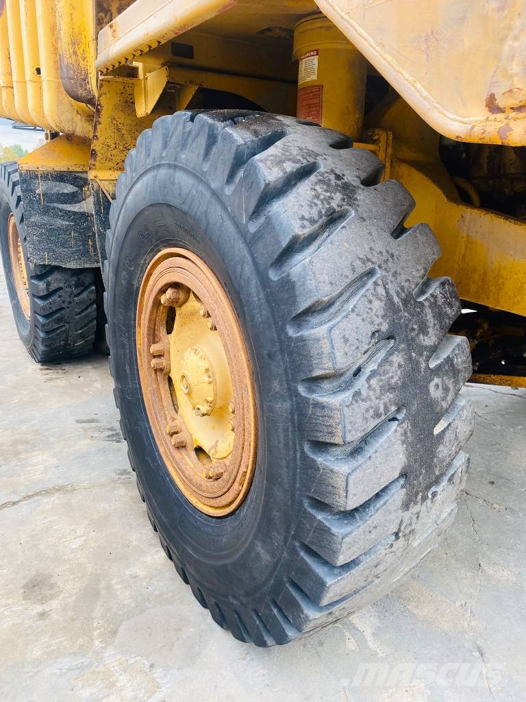 CAT 769 B Starre dumpers
