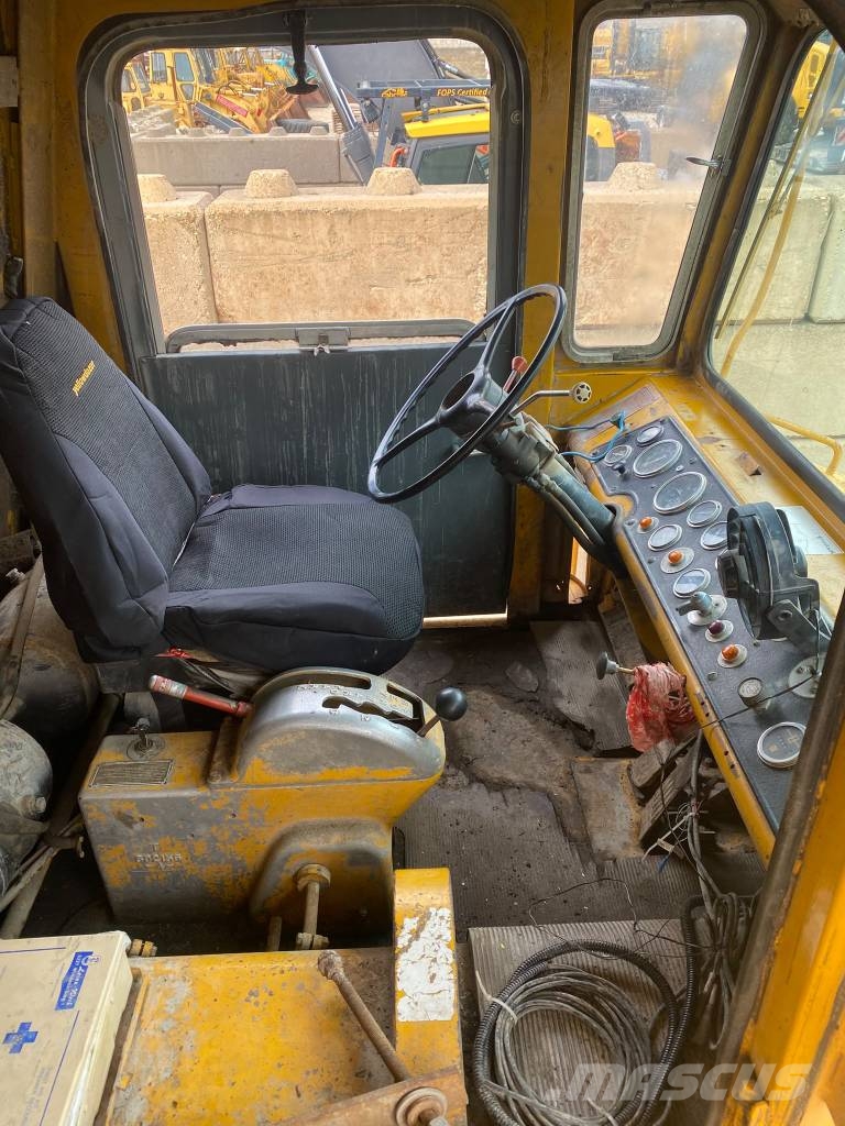 CAT 769 B Starre dumpers