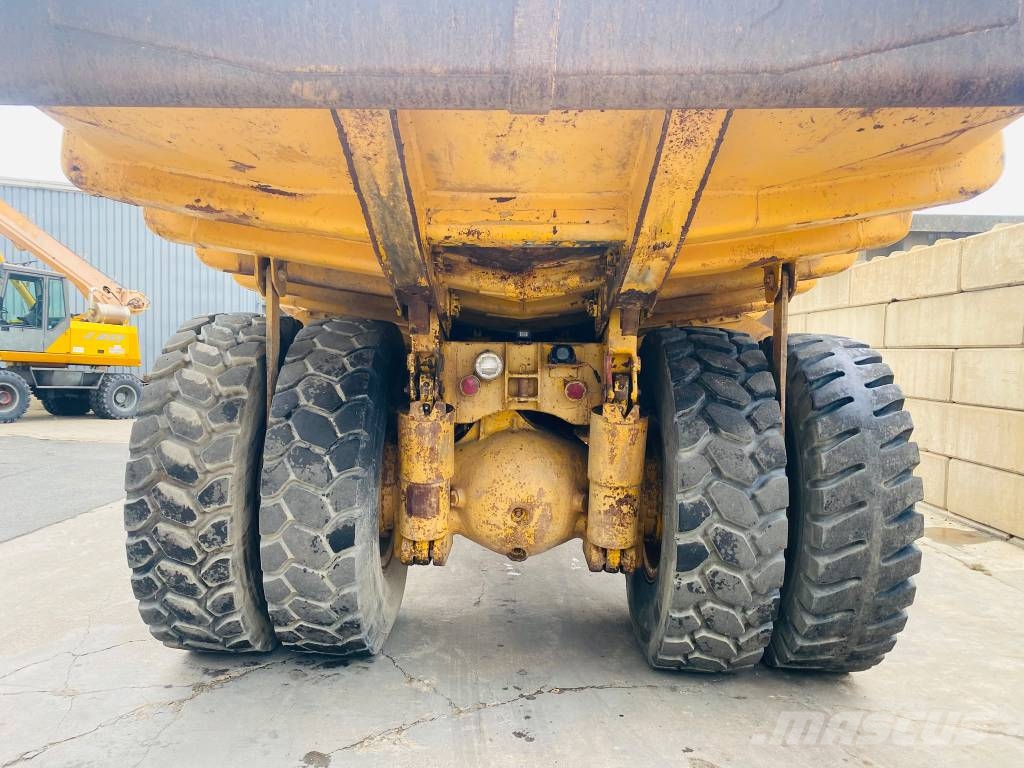 CAT 769 B Starre dumpers