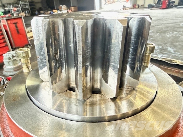 Liebherr LH22C SAT250/287 SWING GEARS أجهزة نقل