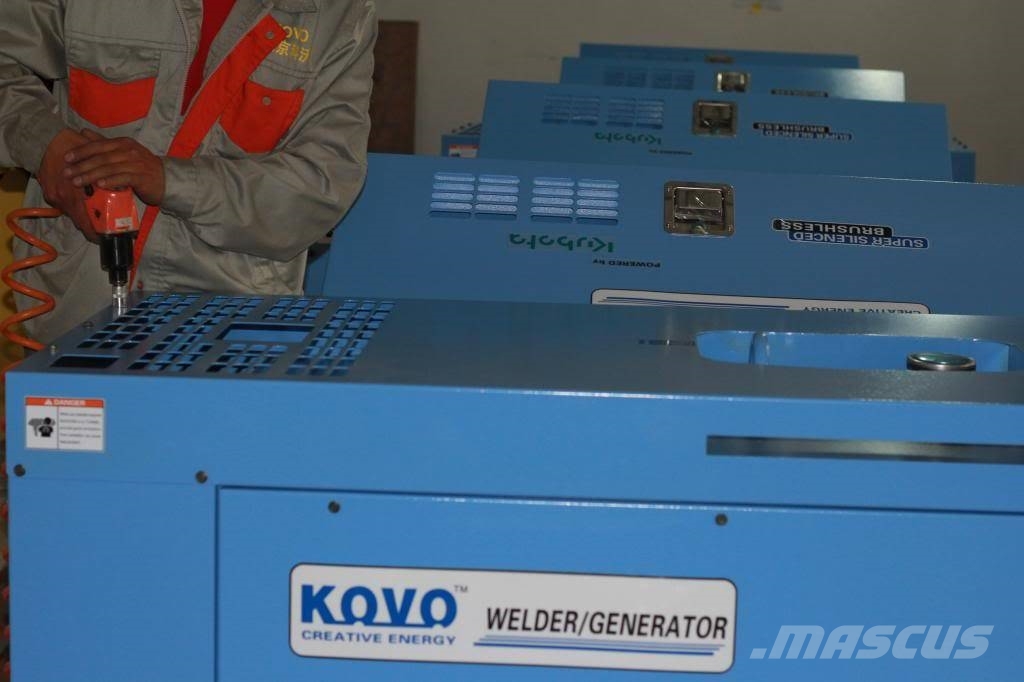 Kubota V1505 WELDER GERADOR DE SOLDA EW400DST Hitsauslaitteet