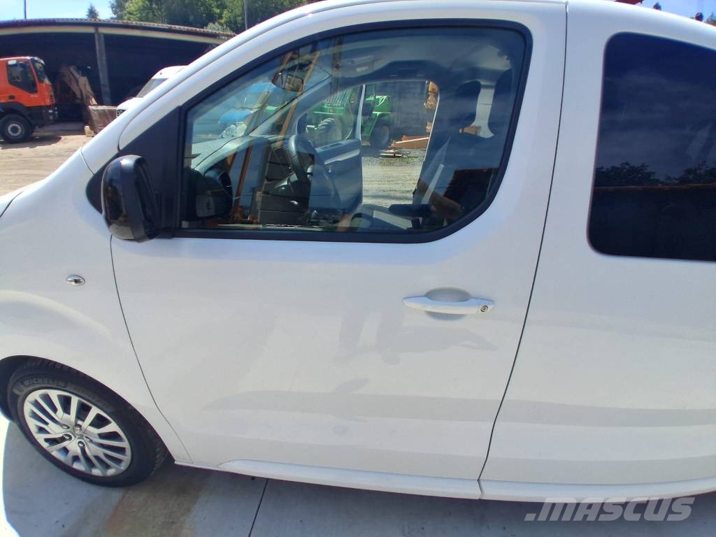 Peugeot Traveller Outros