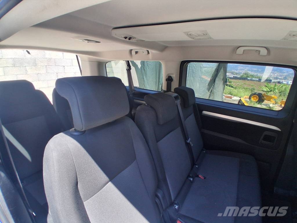 Peugeot Traveller Outros