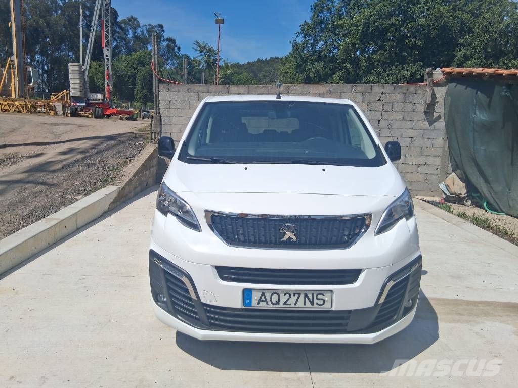 Peugeot Traveller Outros